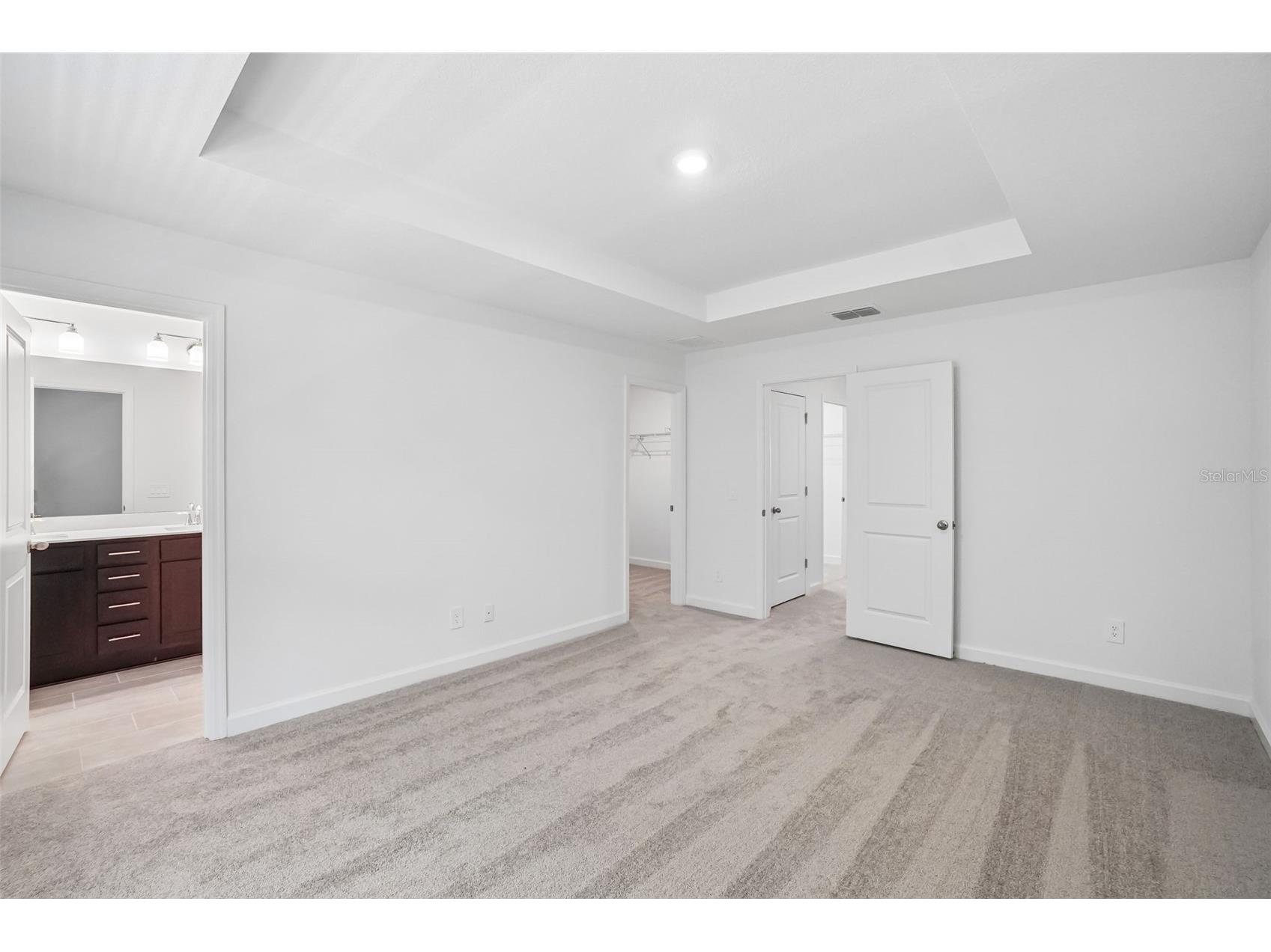 7522 Deer Valley Circle Tampa FL 33635 TB8510190 image16