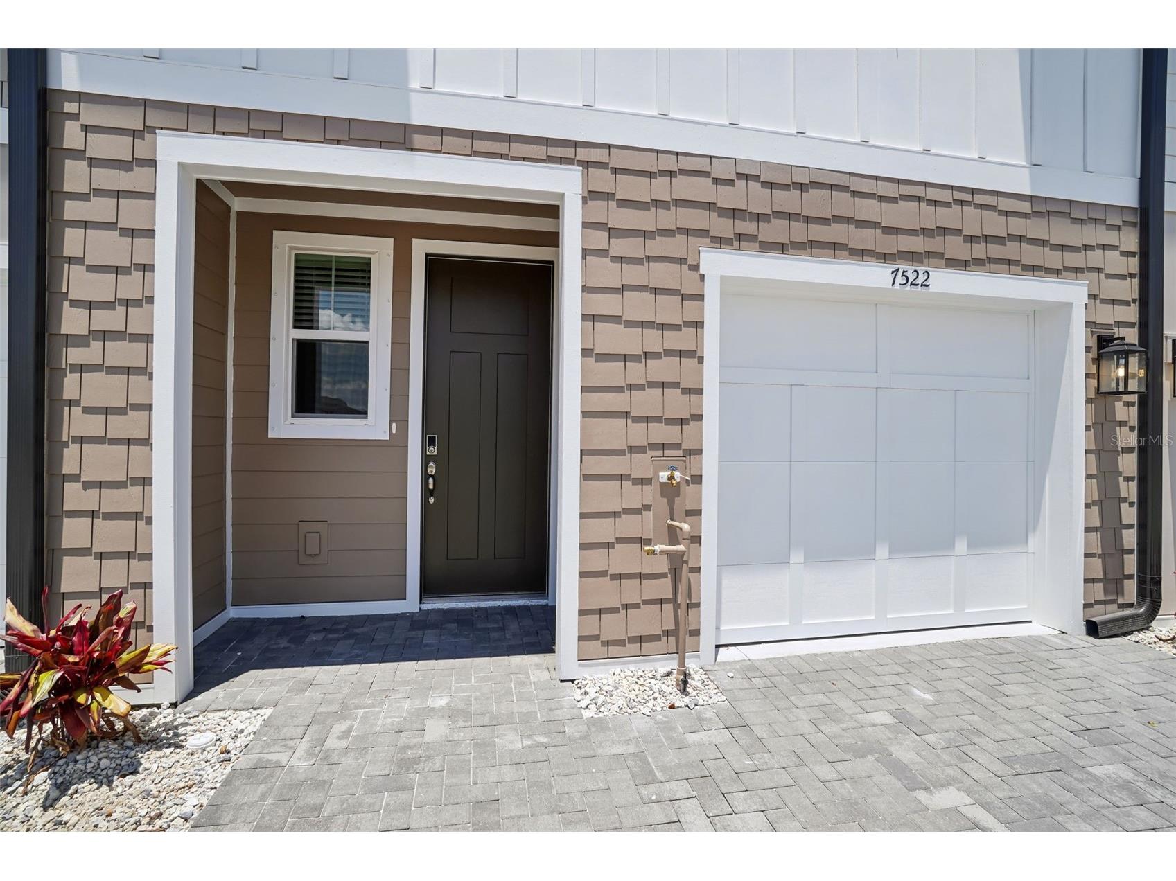 7522 Deer Valley Circle Tampa FL 33635 TB8510190 image3
