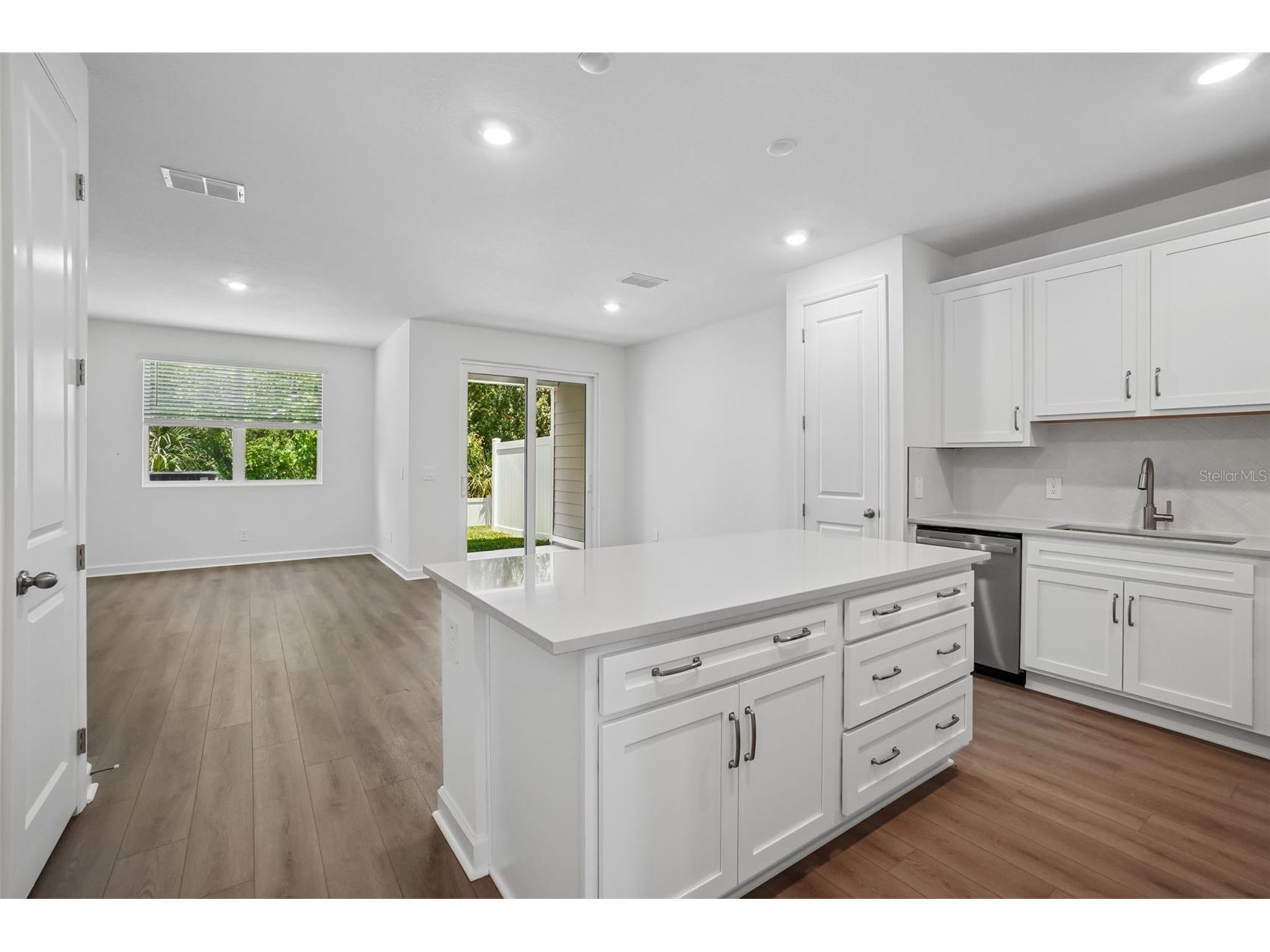 7522 Deer Valley Circle Tampa FL 33635 TB8510190 image5