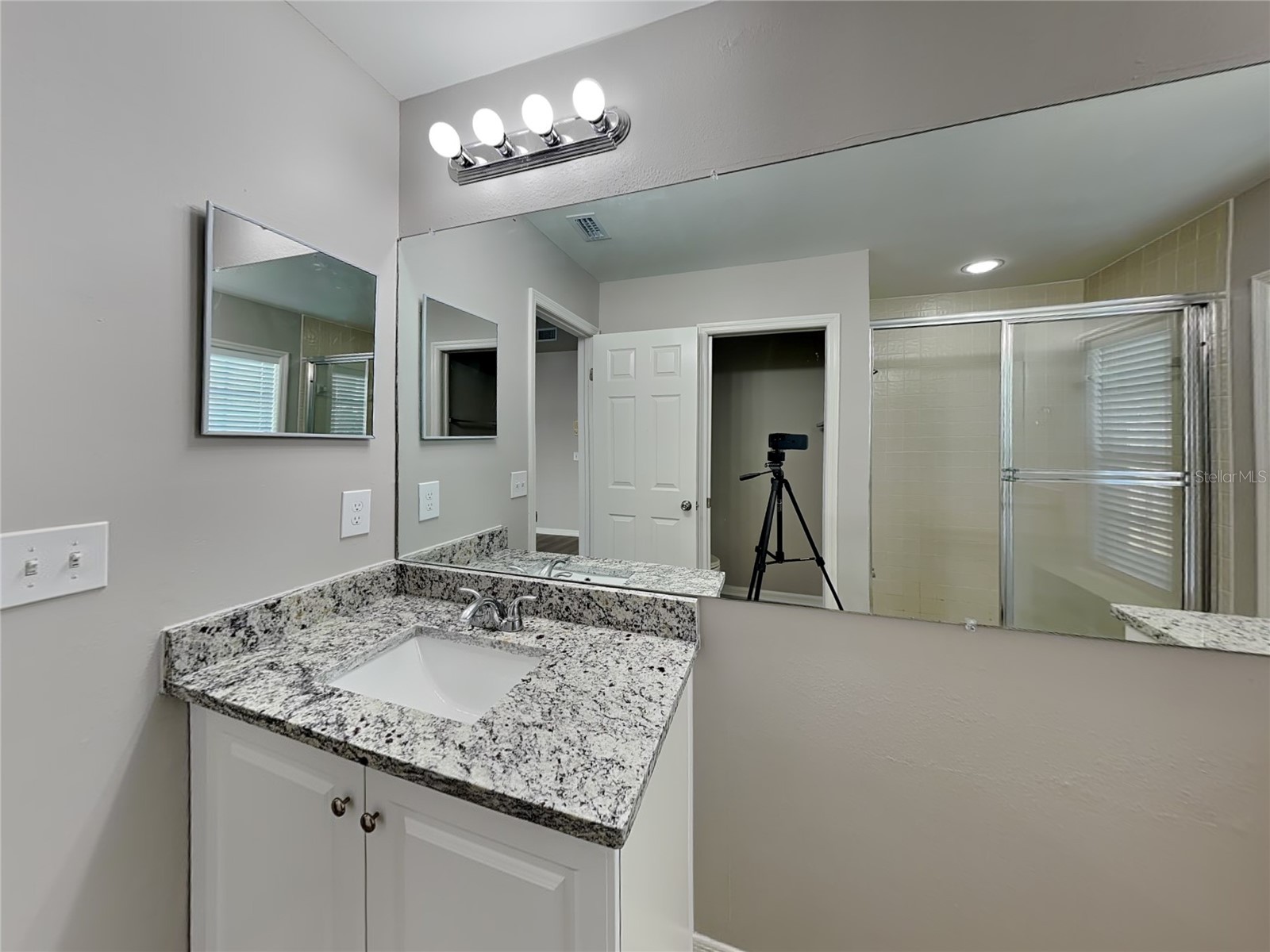  Tampa FL 33647 TB8471940 image18