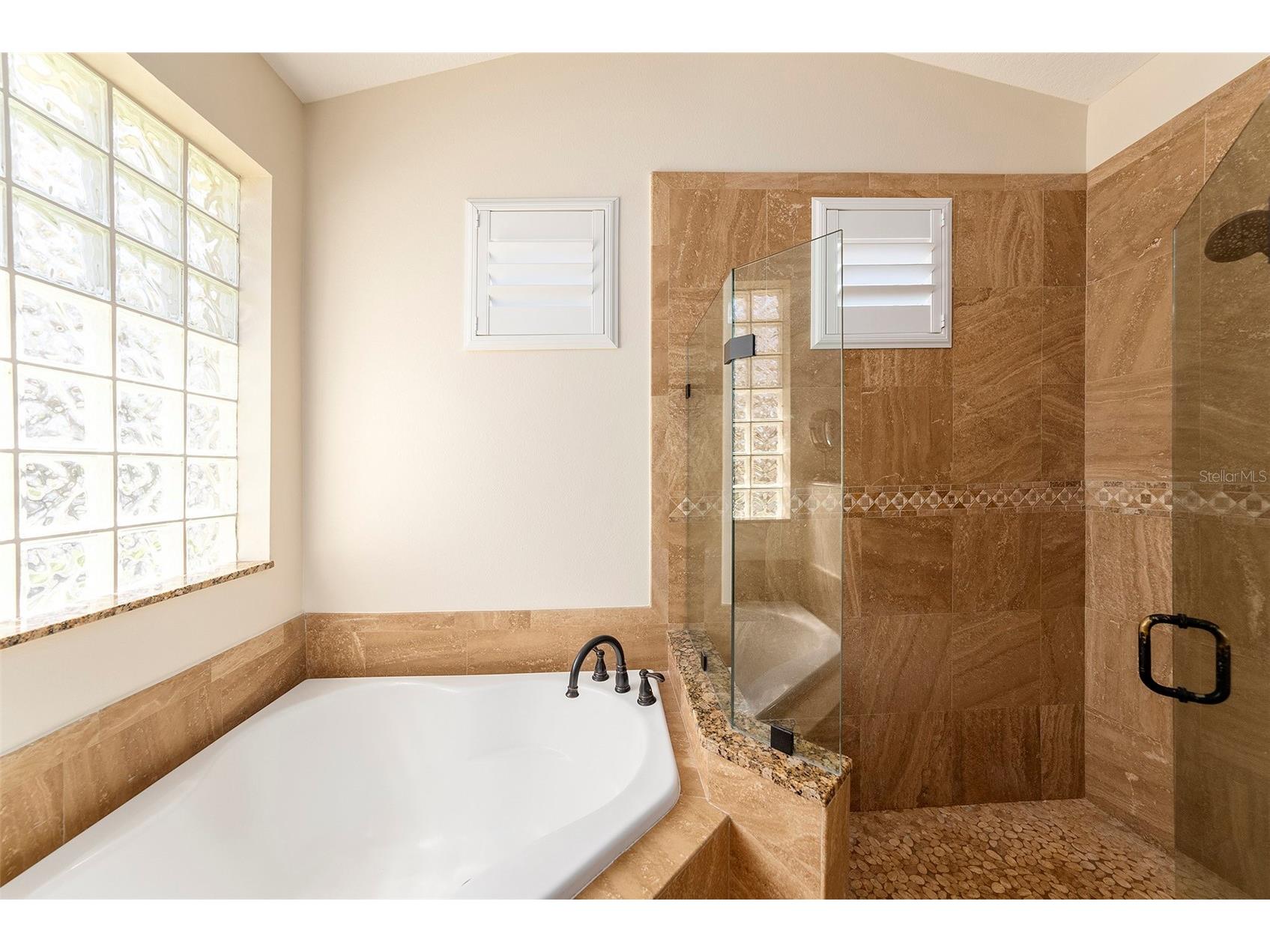 19328 Autumn Woods Avenue Tampa FL 33647 TB8503456 image14