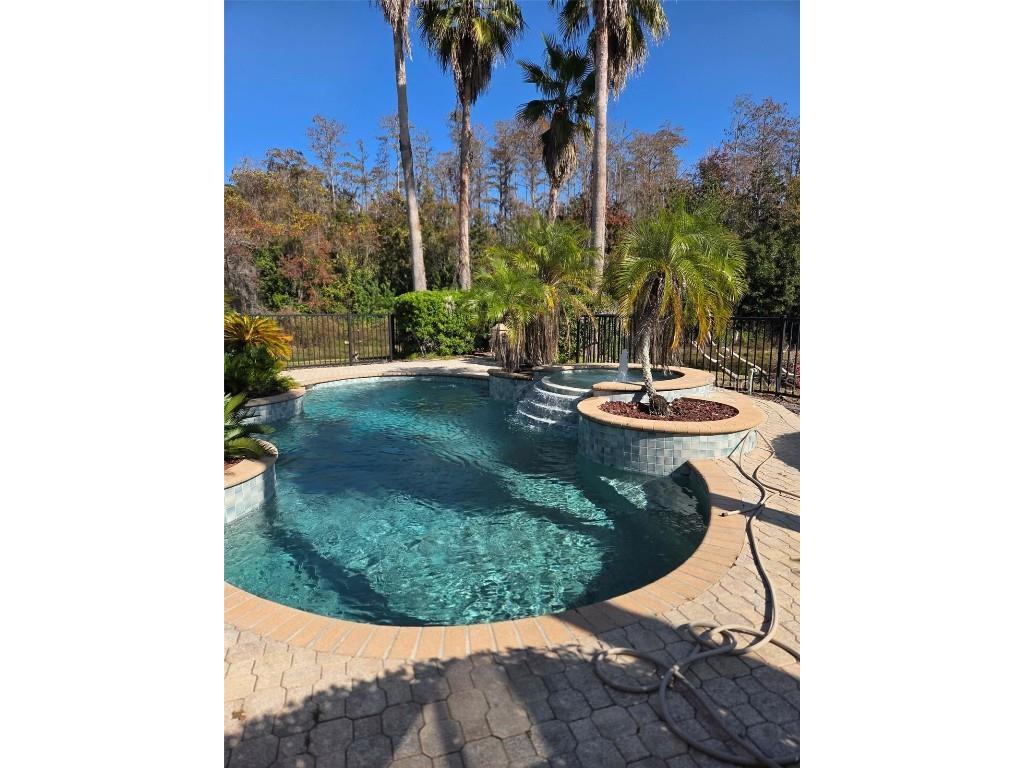  Tarpon Springs FL 34688 TB8459162 image3