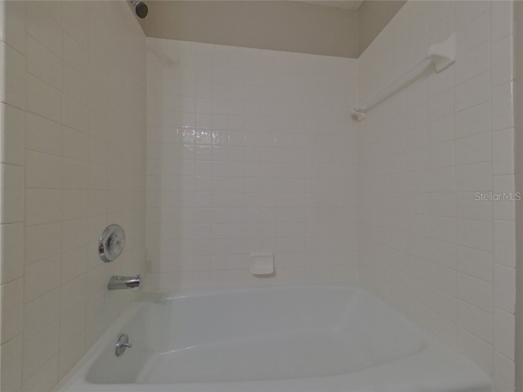  Tavares FL 32778 TB8444149 image9