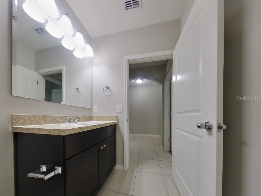  Tavares FL 32778 TB8450986 image14