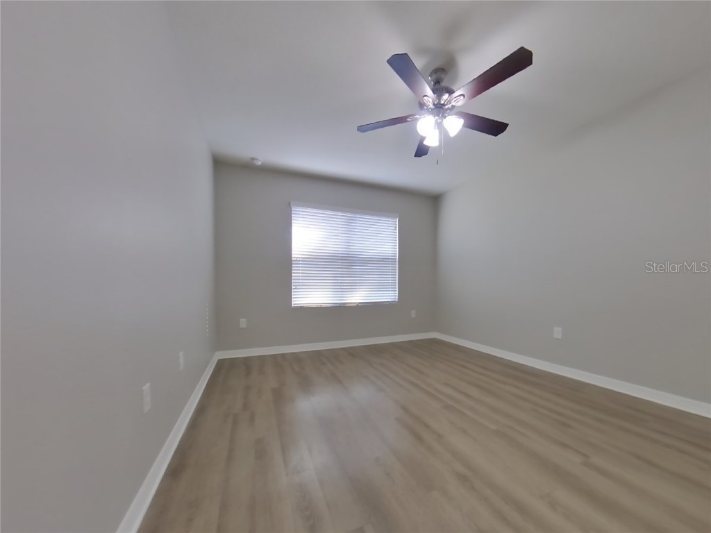  Tavares FL 32778 TB8450986 image8