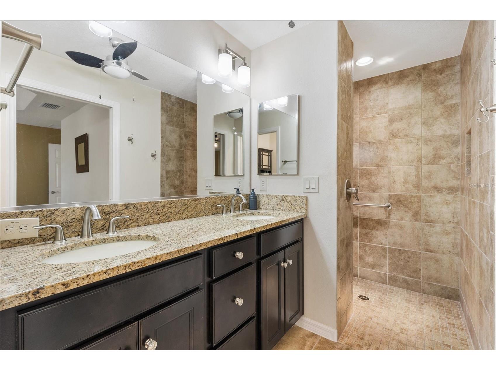 7351 SE 169th Cote Loop The Villages FL 32162 G5111319 image16