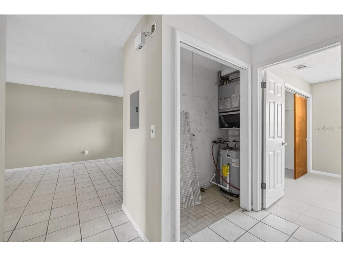 9504 Fieldview Circle Thonotosassa FL 33592 W7880050 image14