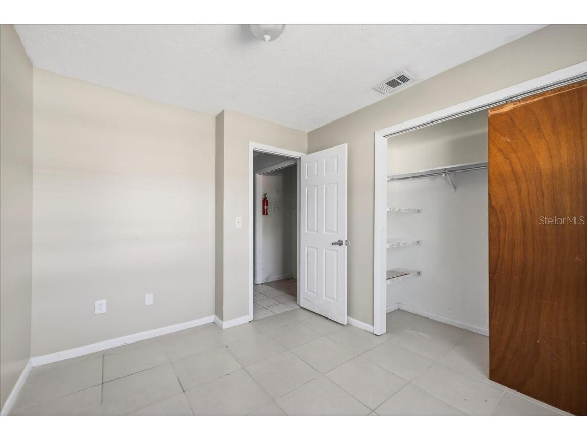 9504 Fieldview Circle Thonotosassa FL 33592 W7880050 image16