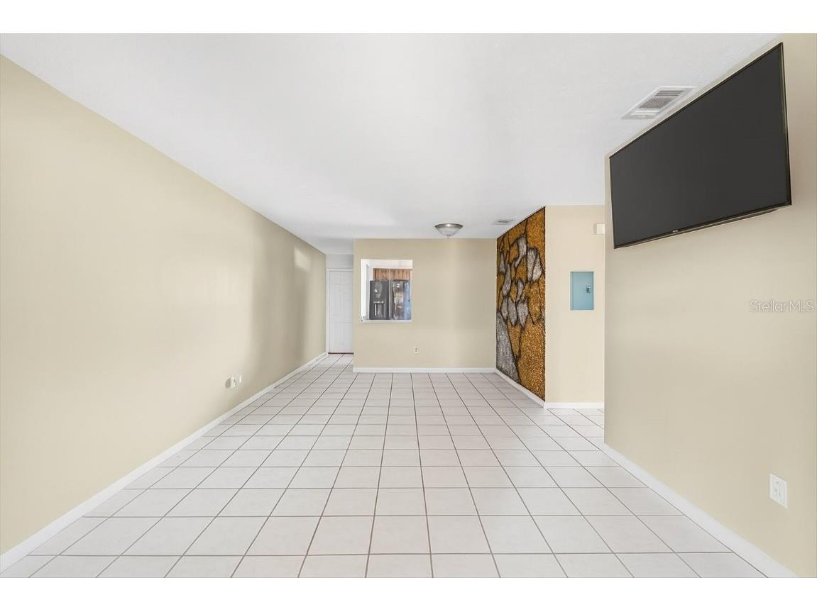 9504 Fieldview Circle Thonotosassa FL 33592 W7880050 image8