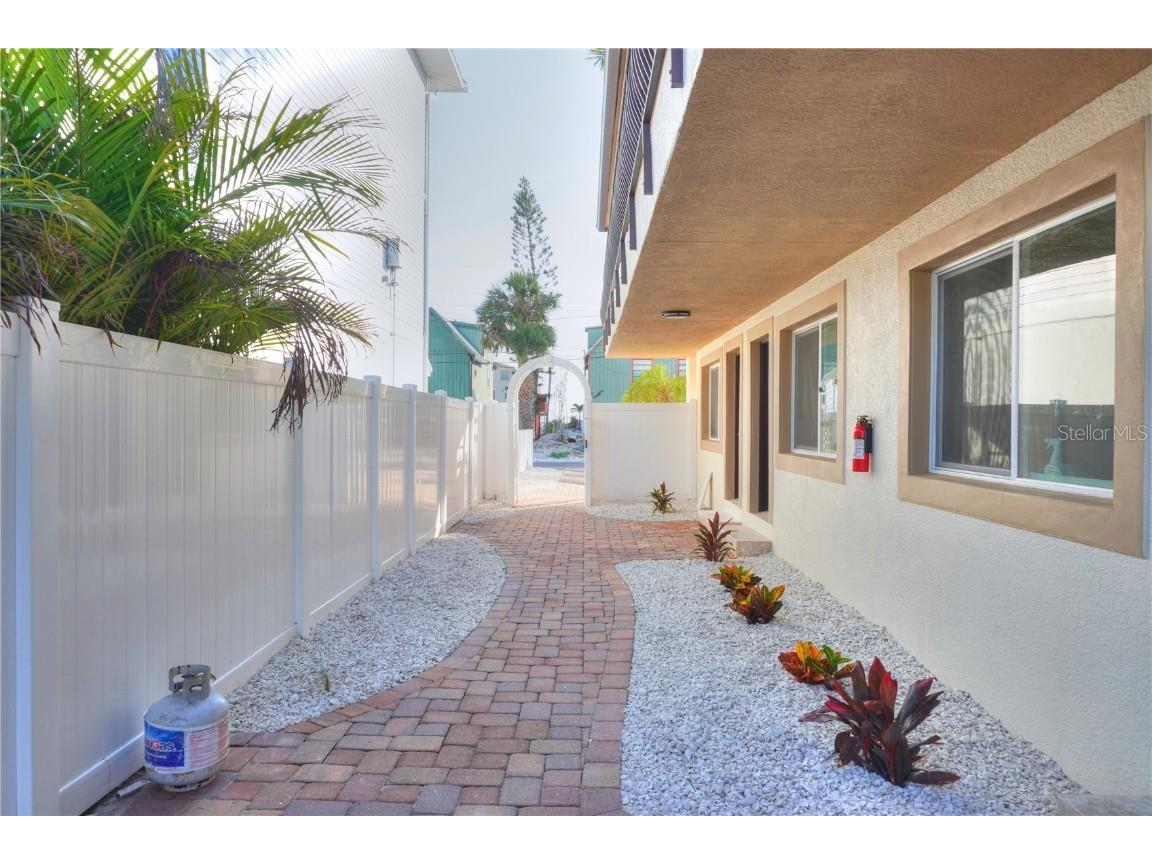  Treasure Island FL 33706 TB8445304 image21