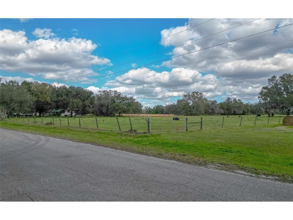 Unassigned Center Hill FL 33514 O6172995 image1