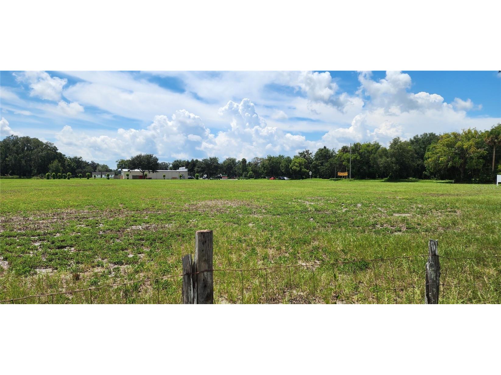 Us-17 & 1st Street E Pierson FL 32180 O6321098 image4