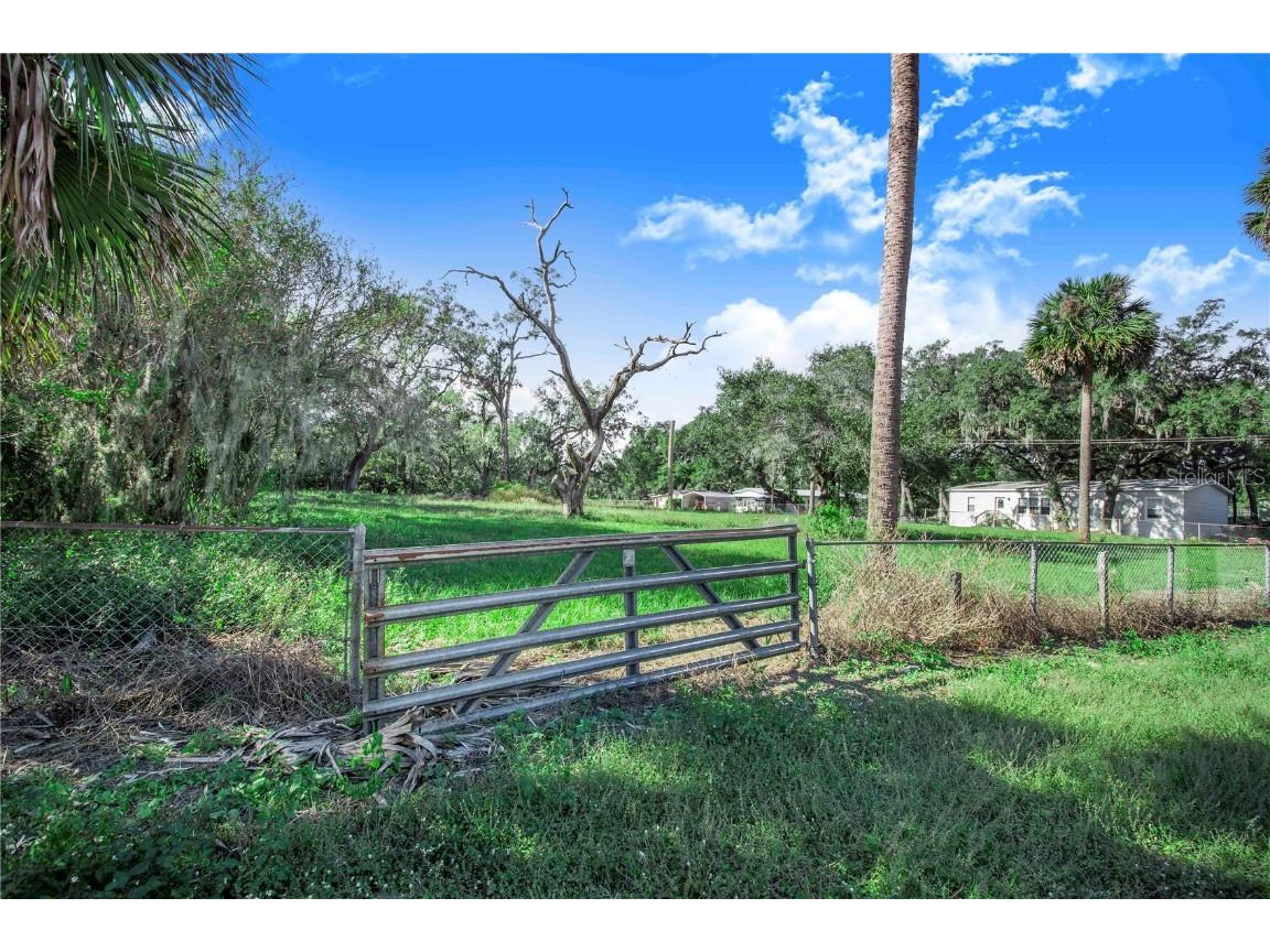 Us Highway 547 Highway Davenport FL 33837 P4932897 image8