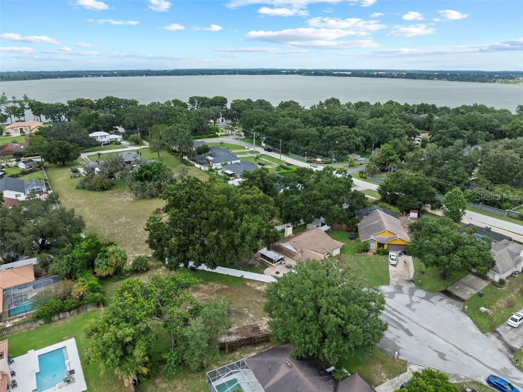 Vail Drive Winter Haven FL 33884 P4935726 image11