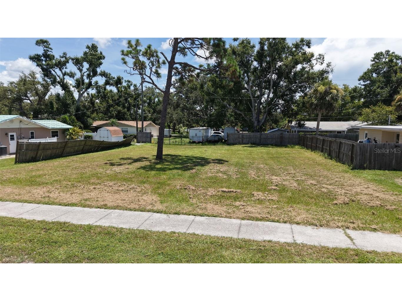 Valencia Road Venice FL 34293 A4659359 image13