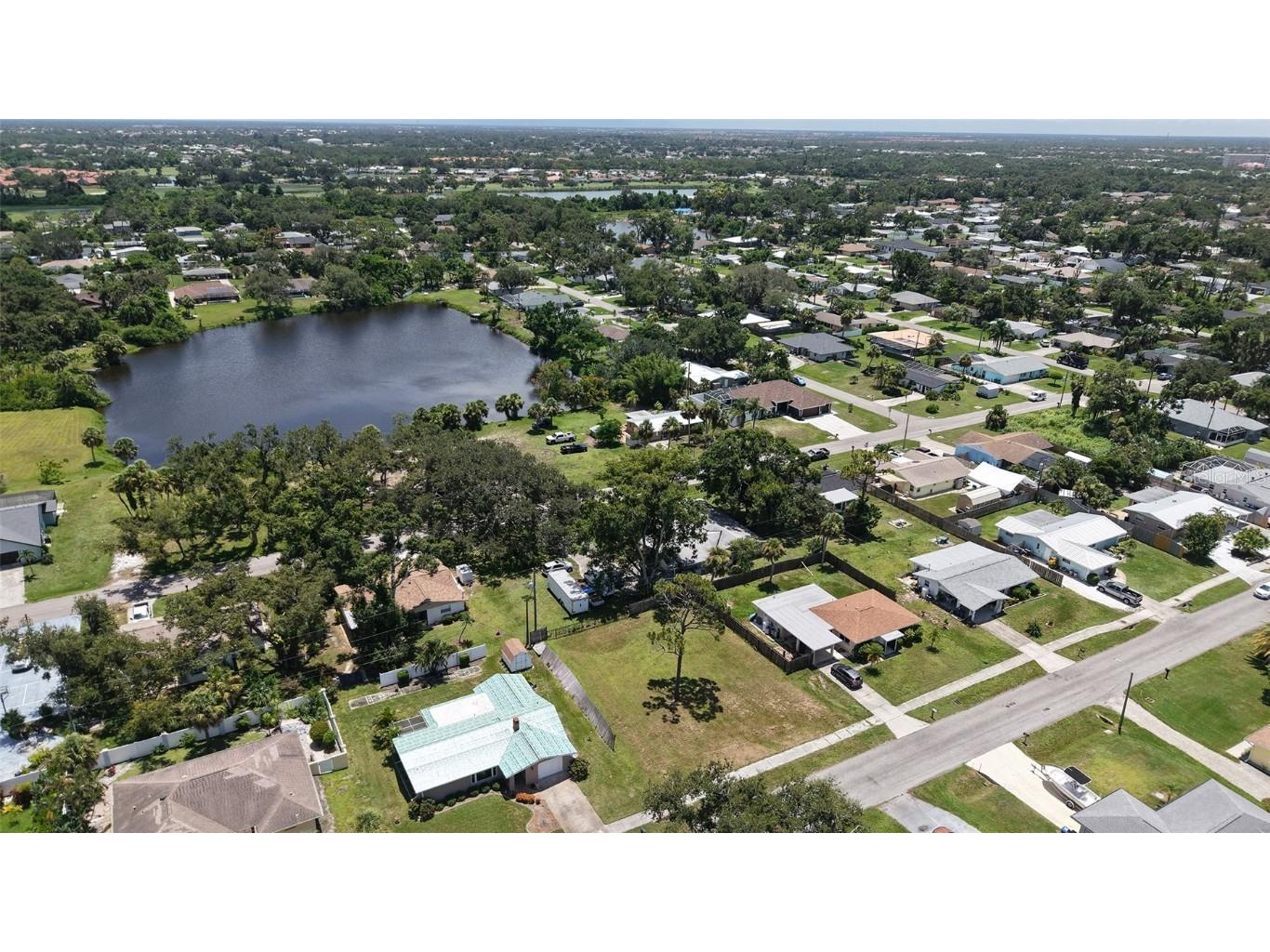 Valencia Road Venice FL 34293 A4659359 image21