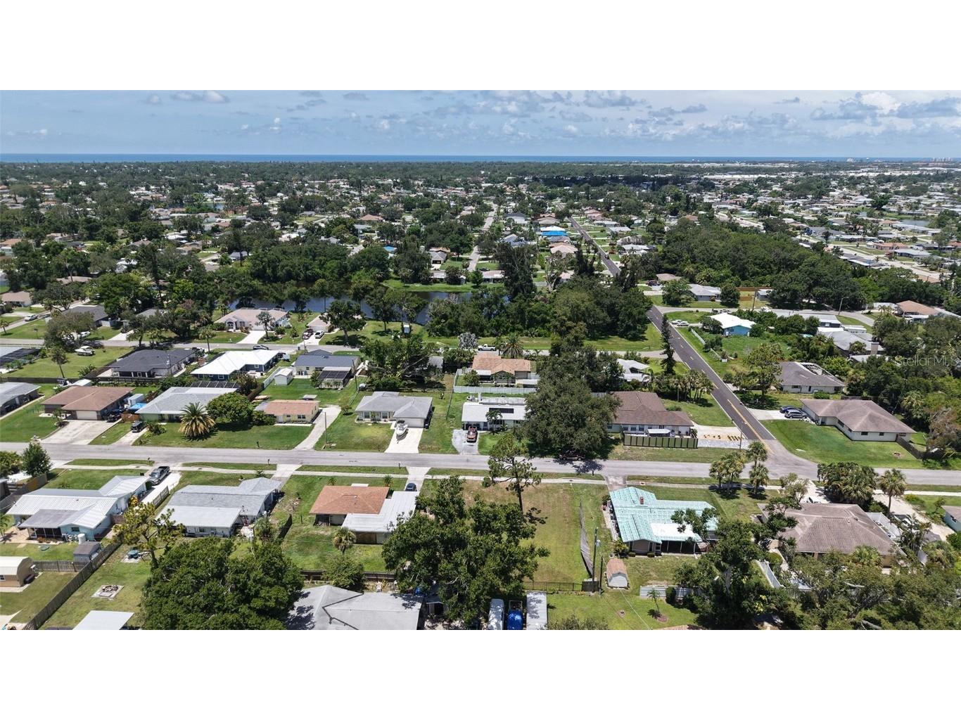 Valencia Road Venice FL 34293 A4659359 image23