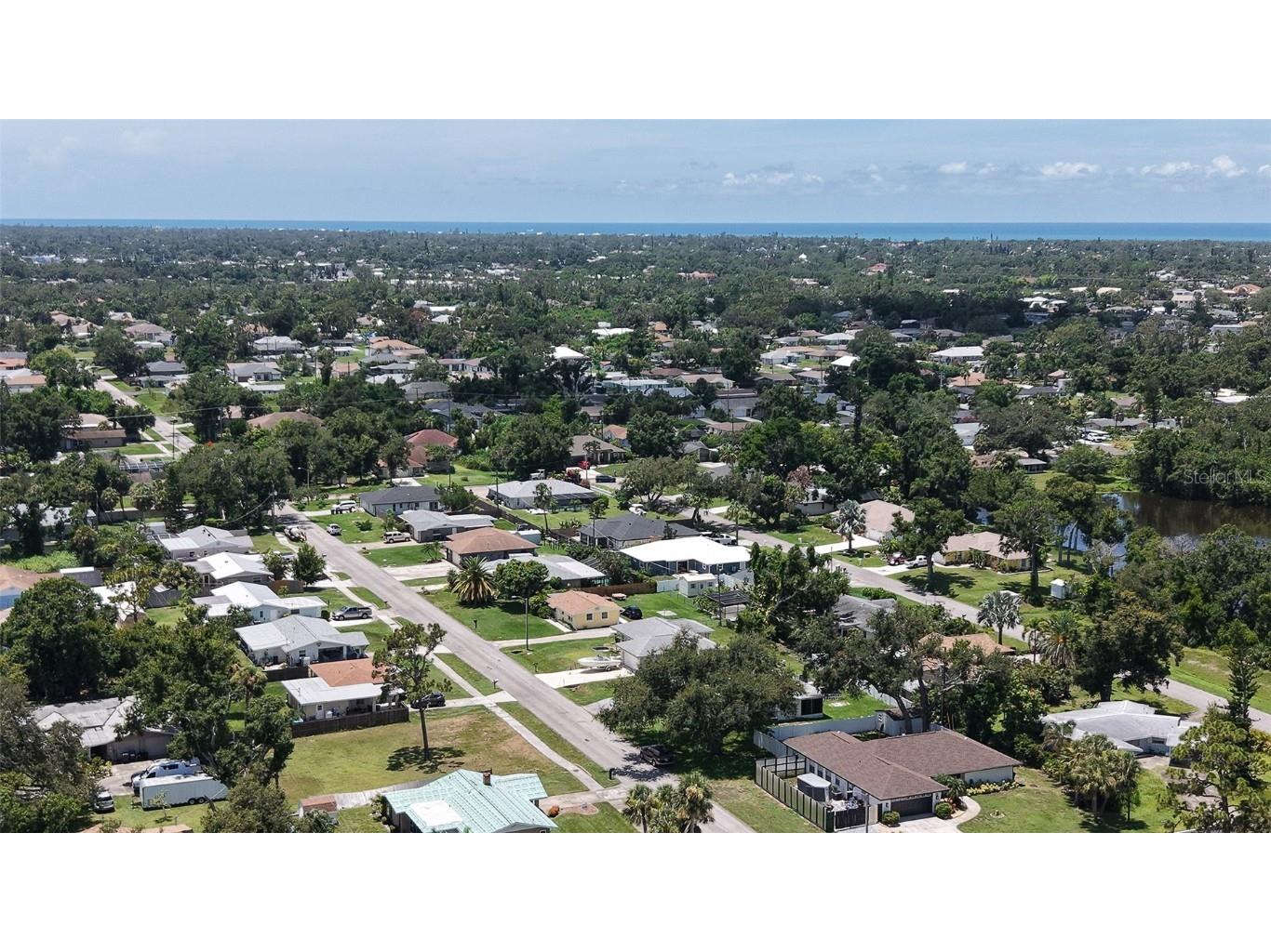 Valencia Road Venice FL 34293 A4659359 image31