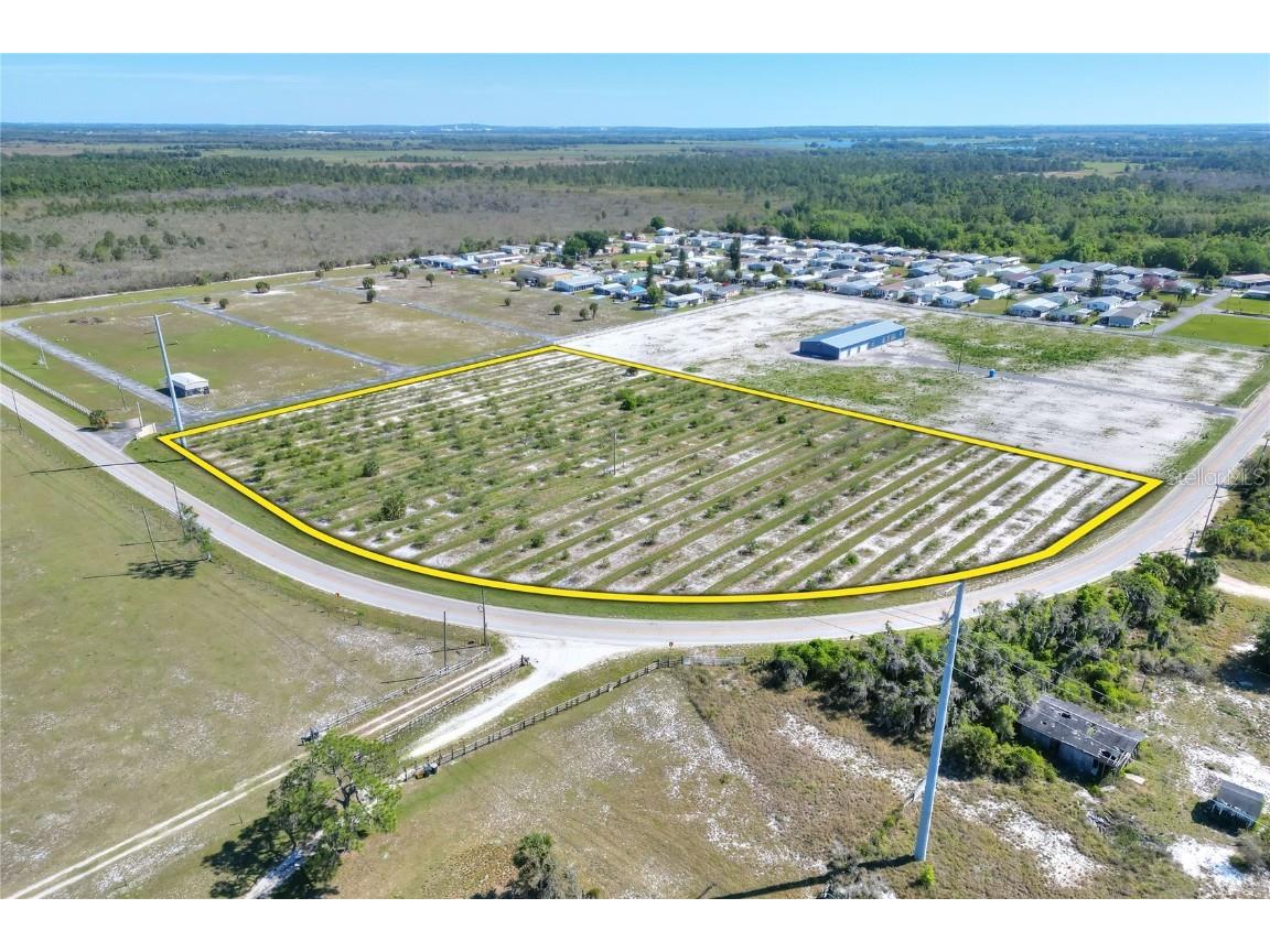 Valencia Street Lake Wales FL 33898 T3517372 image1