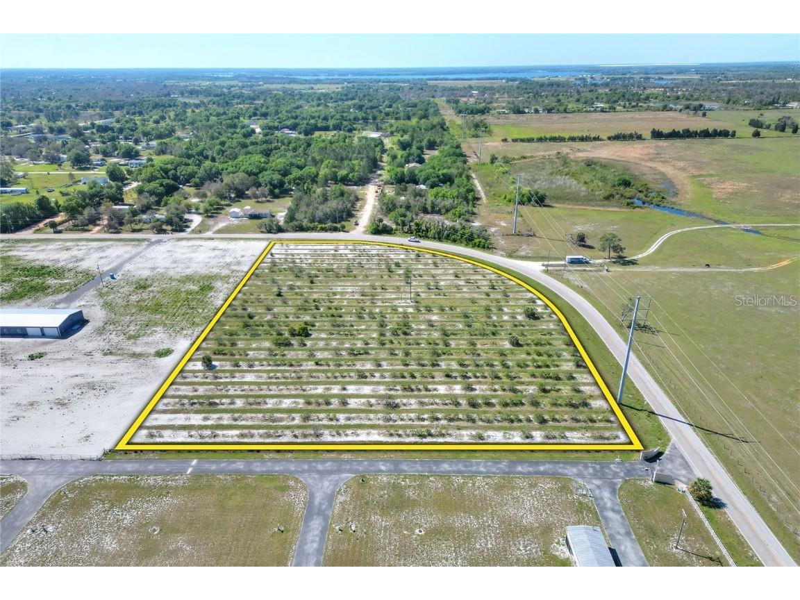 Valencia Street Lake Wales FL 33898 T3517372 image4