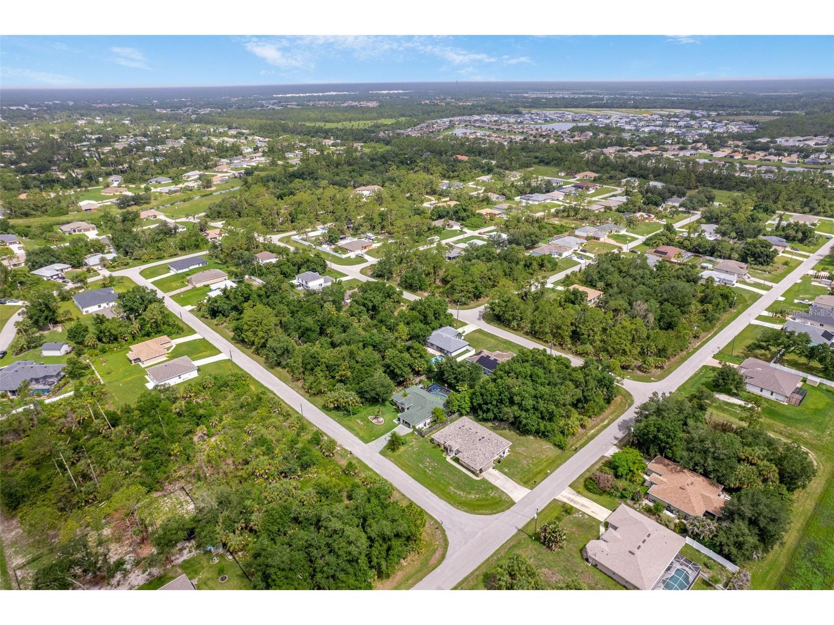 Van Leer Avenue North Port FL 34288 A4695062 image6