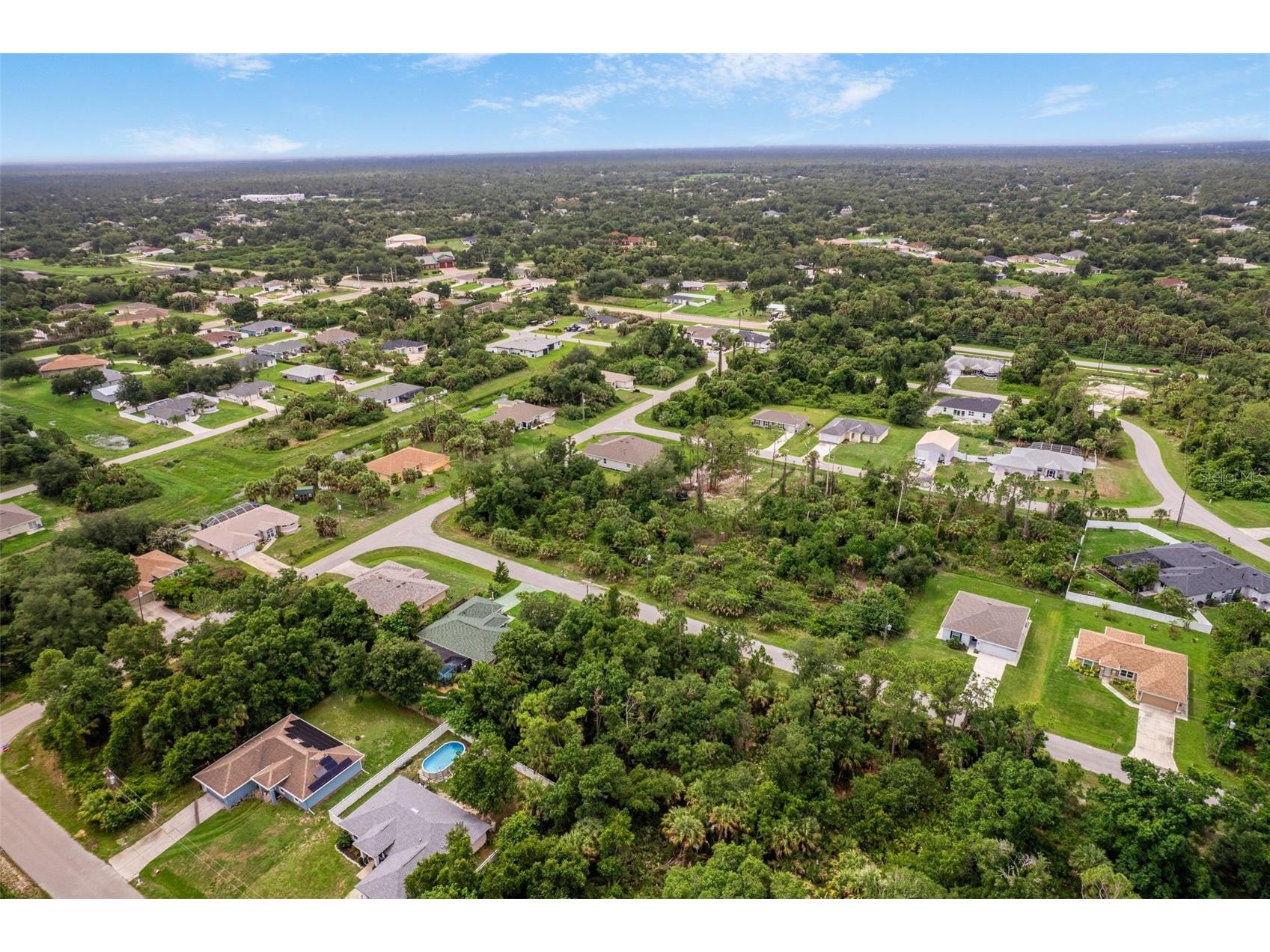 Van Leer Avenue North Port FL 34288 A4695062 image8