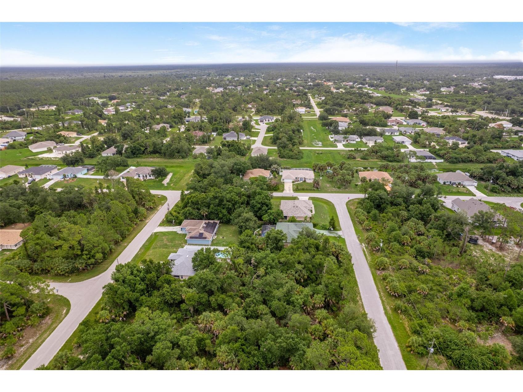 Van Leer Avenue North Port FL 34288 A4695062 image9