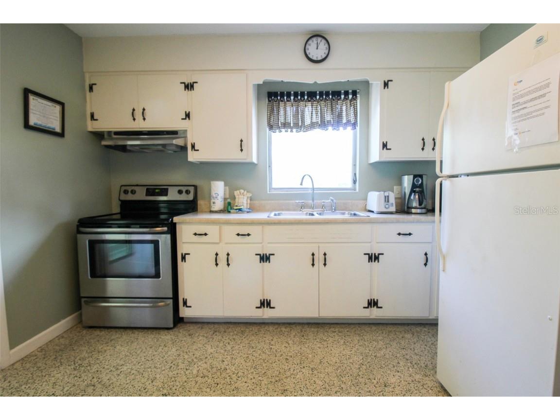  Venice FL 34285 A4543097 image10