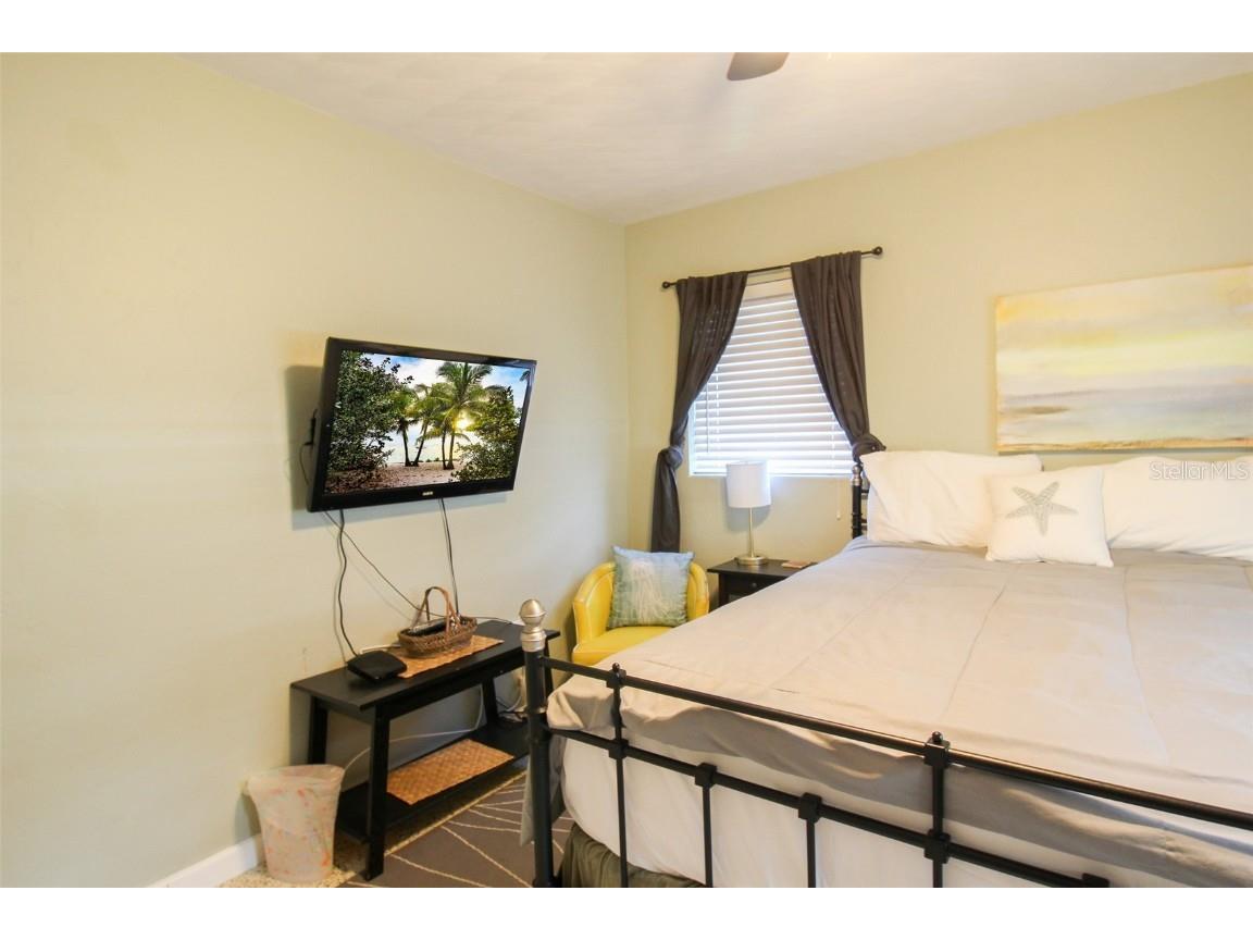  Venice FL 34285 A4543097 image17