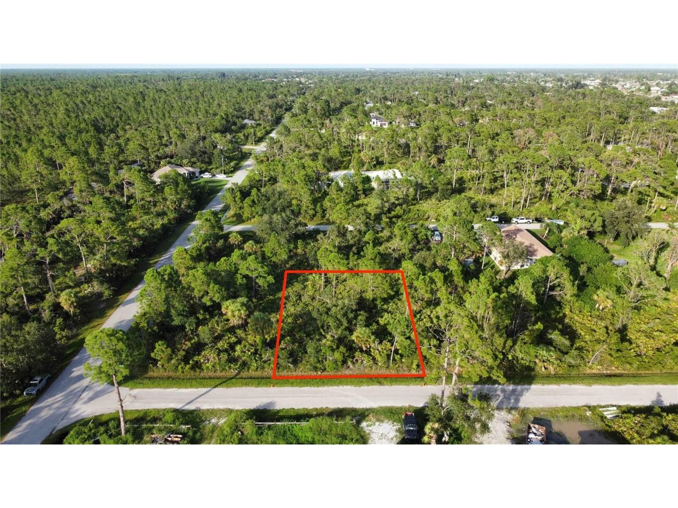 Vespucius St North Port FL 34287 A4580897 image1