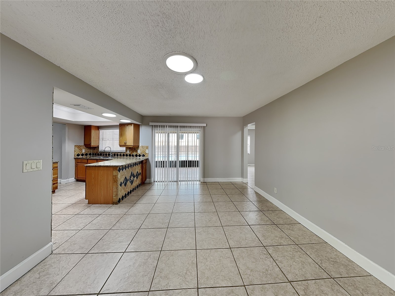  Valrico FL 33594 TB8479282 image3