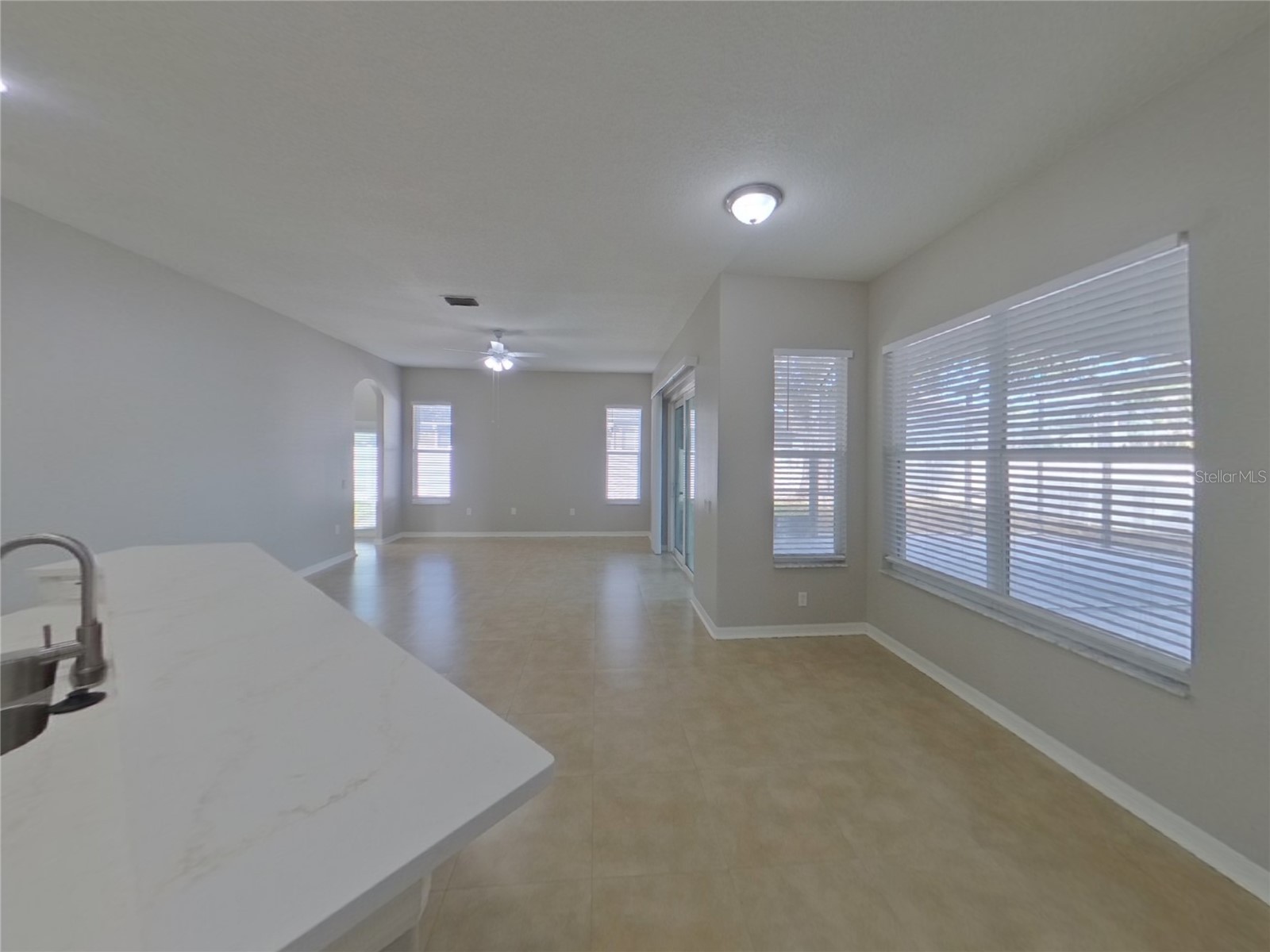  Valrico FL 33596 TB8470517 image6