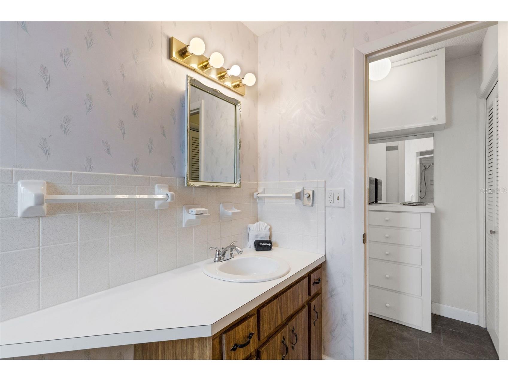 533 Granada Avenue #1-3 Venice FL 34285 N6143159 image59