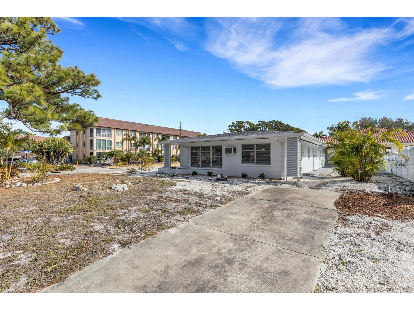 533 Granada Avenue #1-3 Venice FL 34285 N6143159 image78