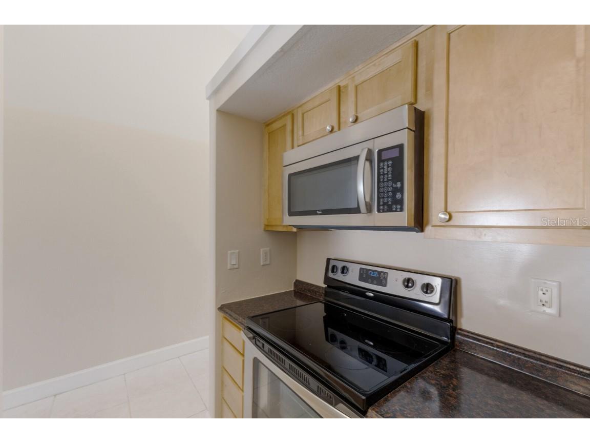  Venice FL 34292 A4665253 image14