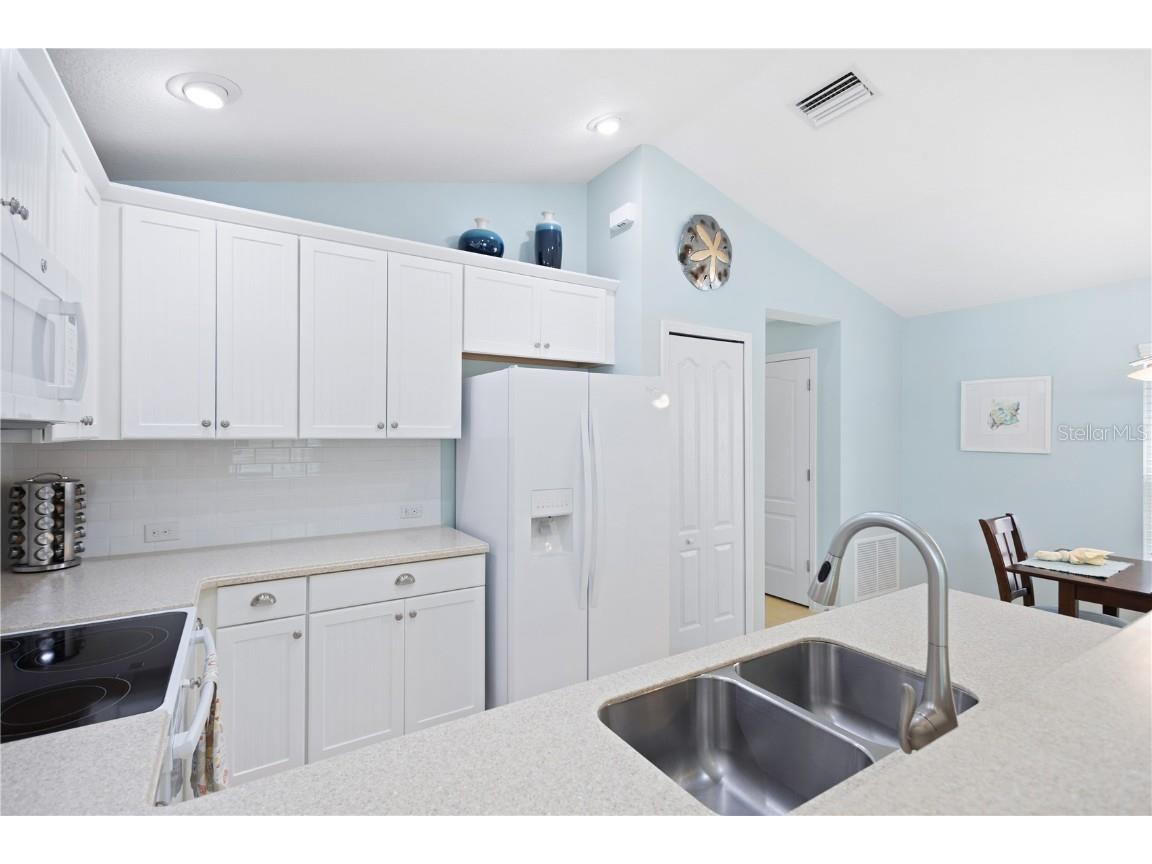 12642 Shimmering Oak Circle Venice FL 34293 A4677050 image7