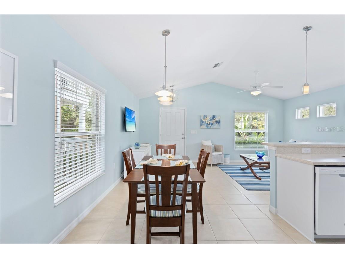 12642 Shimmering Oak Circle Venice FL 34293 A4677050 image8