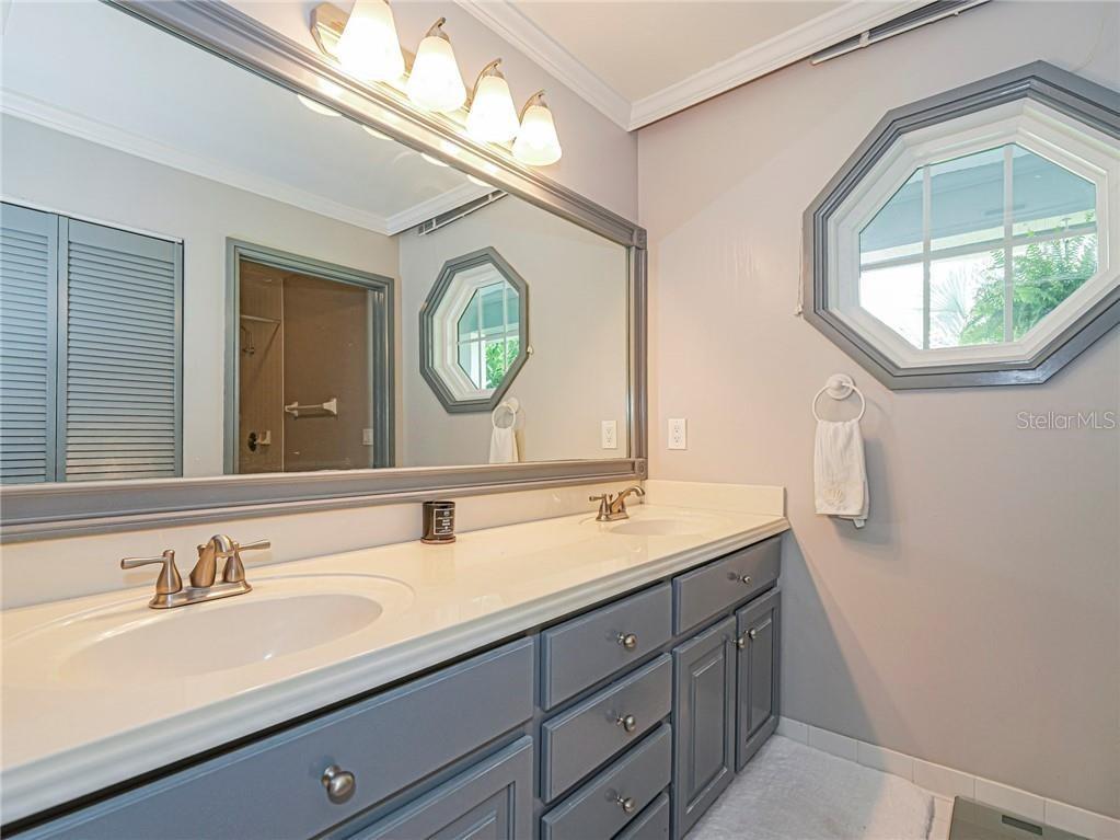  Vero Beach FL 32967 TB8408727 image14