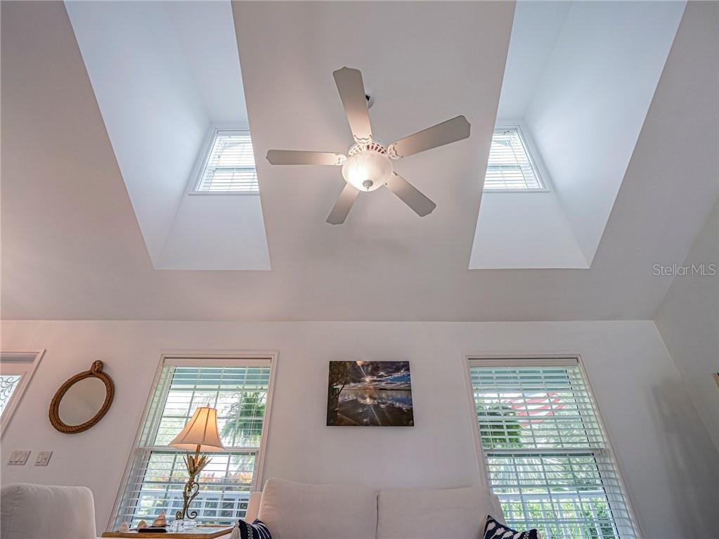  Vero Beach FL 32967 TB8408727 image9