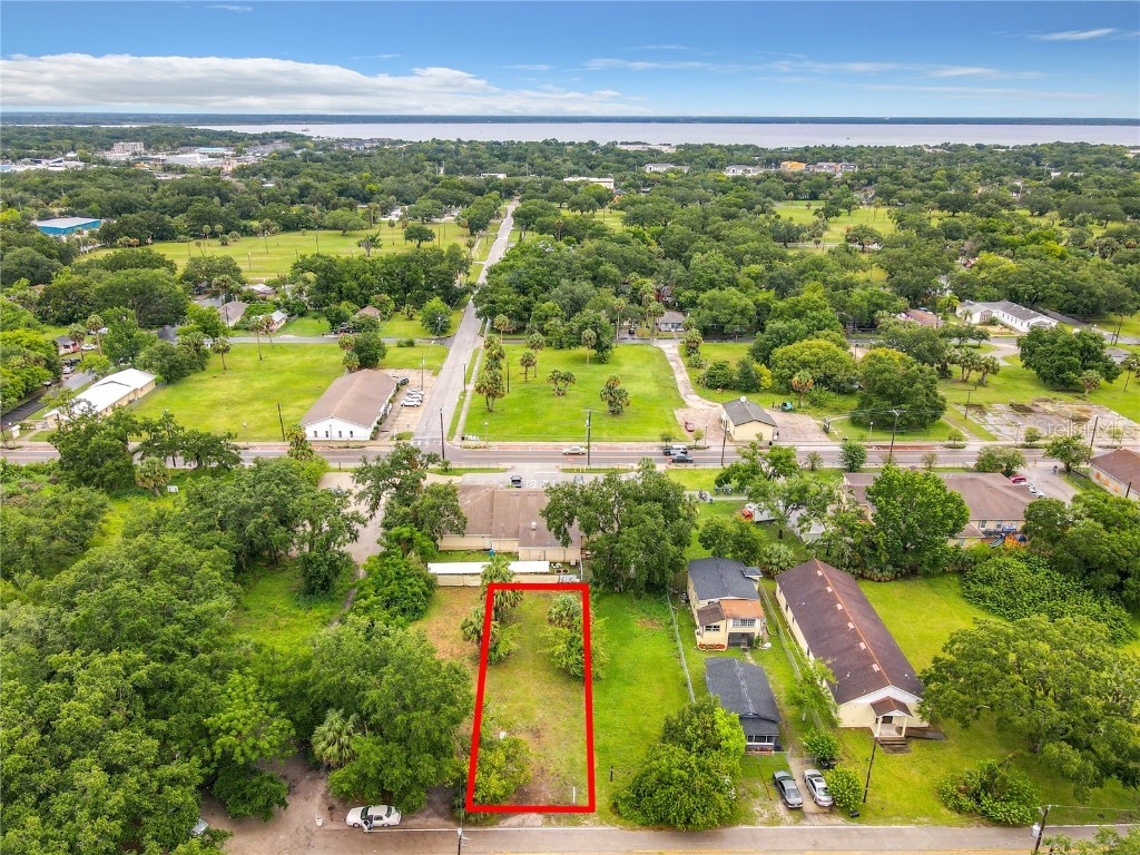 W 13th Place Sanford FL 32771 T3454555 image1