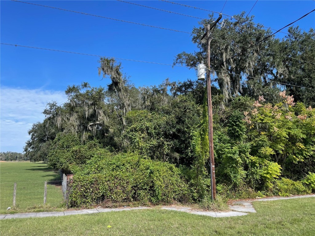 W 60 Highway Plant City FL 33567 TB8302941 image1