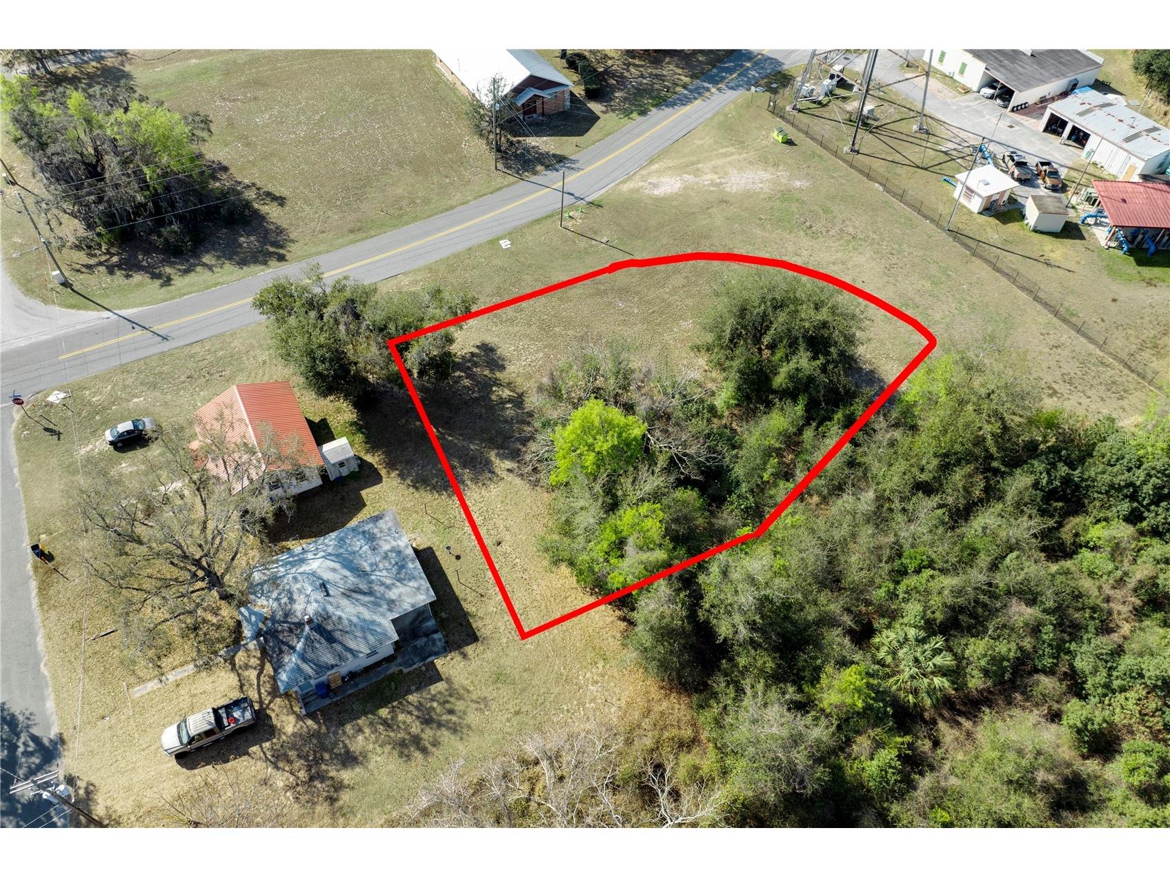 W Central Avenue Howey In The Hills FL 34737 O6386390 image2