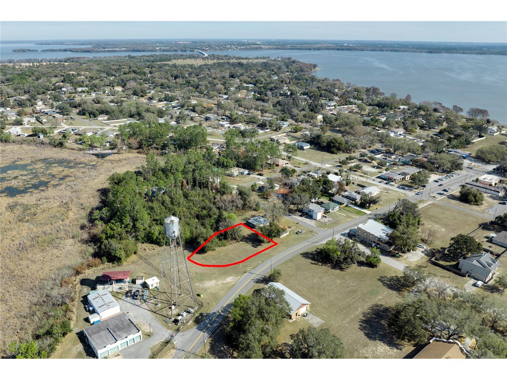 W Central Avenue Howey In The Hills FL 34737 O6386390 image8