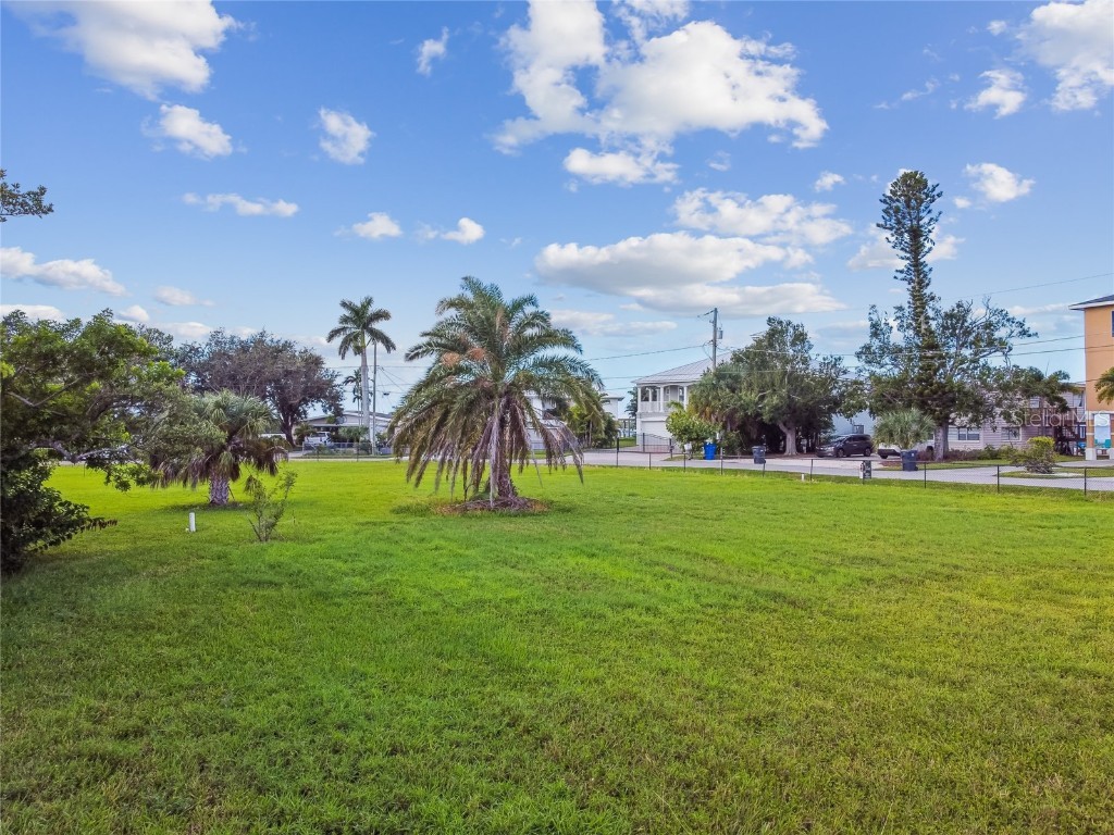 W Shell Point Road Ruskin FL 33570 TB8403034 image2