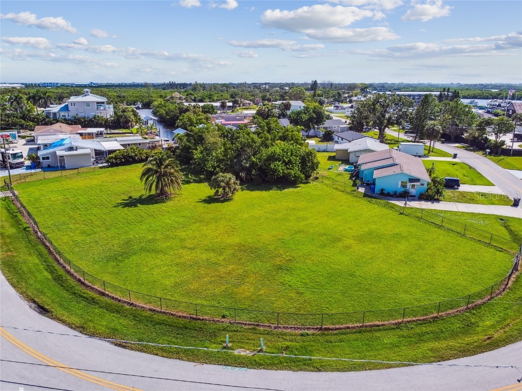 W Shell Point Road Ruskin FL 33570 TB8403034 image5