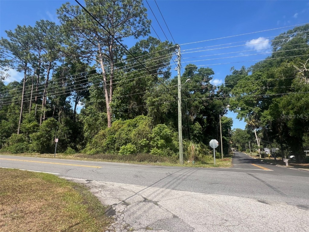 W Taylor Road Deland FL 32720 V4942432 image1