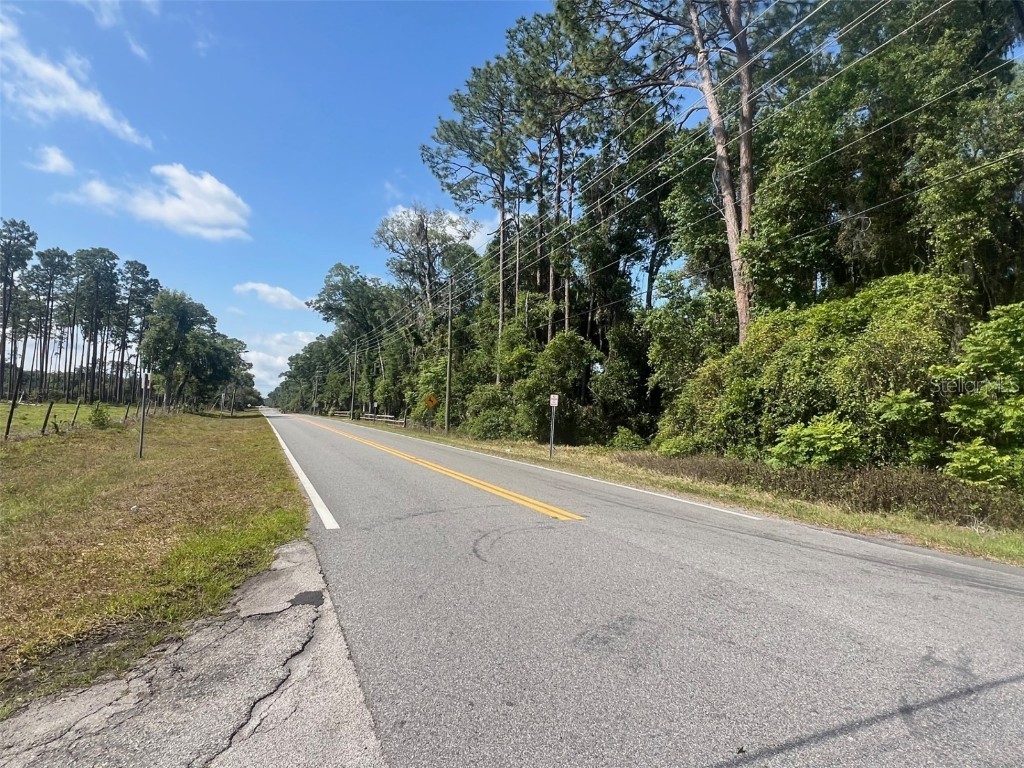 W Taylor Road Deland FL 32720 V4942432 image2