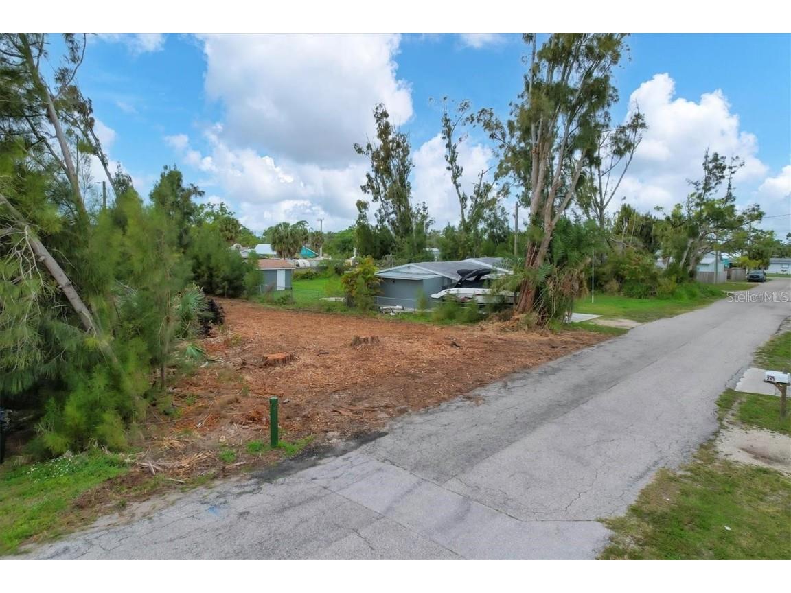 Washington Avenue Englewood FL 34223 D6140058 image1