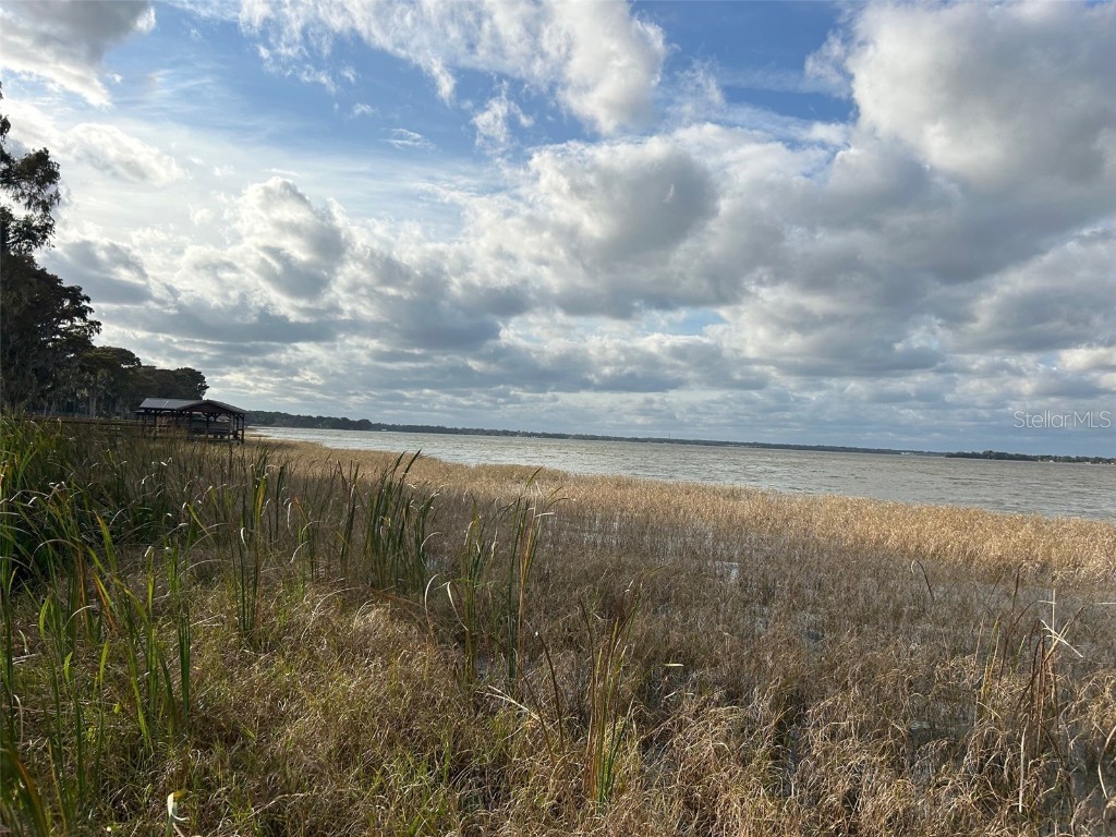 Waterview Drive Leesburg FL 34748 - LAKE GRIFFIN G5105114 image1