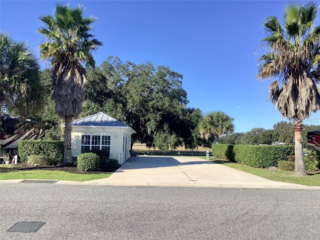  Webster FL 33597 G5050081 image1